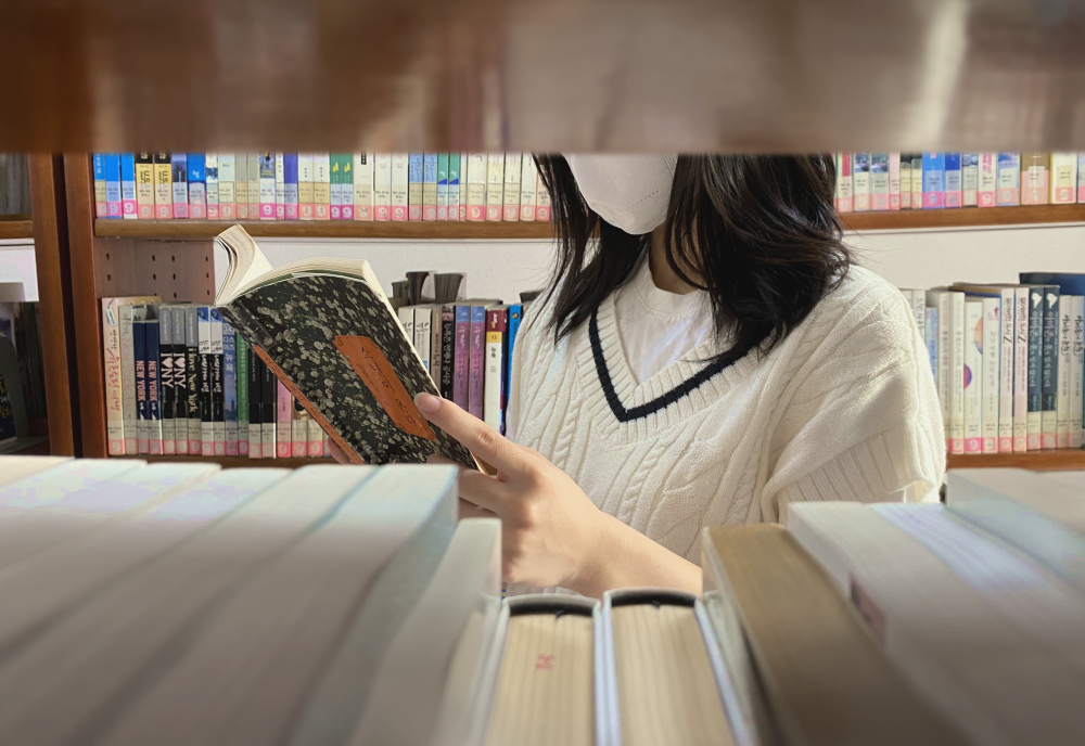 http://bookstar.ks.ac.kr/upload/bbs/FILE/20220516/9421344030317099.jpg